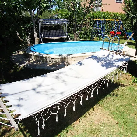 Hébergement de vacances Mihovilka By Interhome *