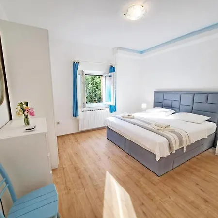 펜션 Mihovilka By Interhome *