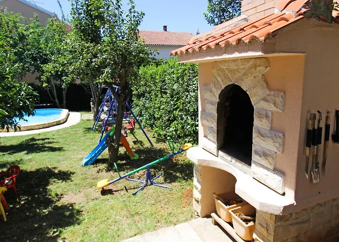 Mihovilka By Interhome 펜션