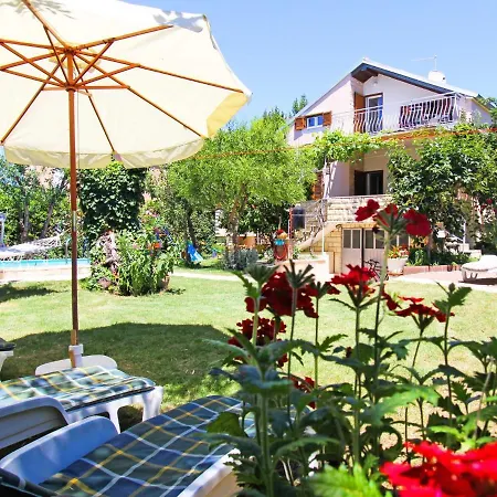 Hébergement de vacances Mihovilka By Interhome *